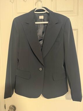 Suzy Shier Black Single-Button Blazer
